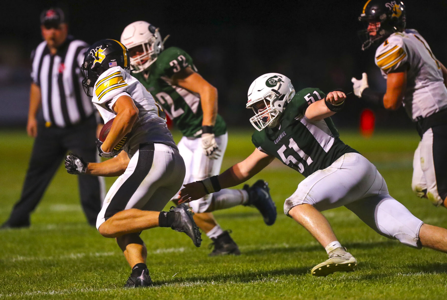 FBall Columbus vs. Vinton-Shellsburg 11
